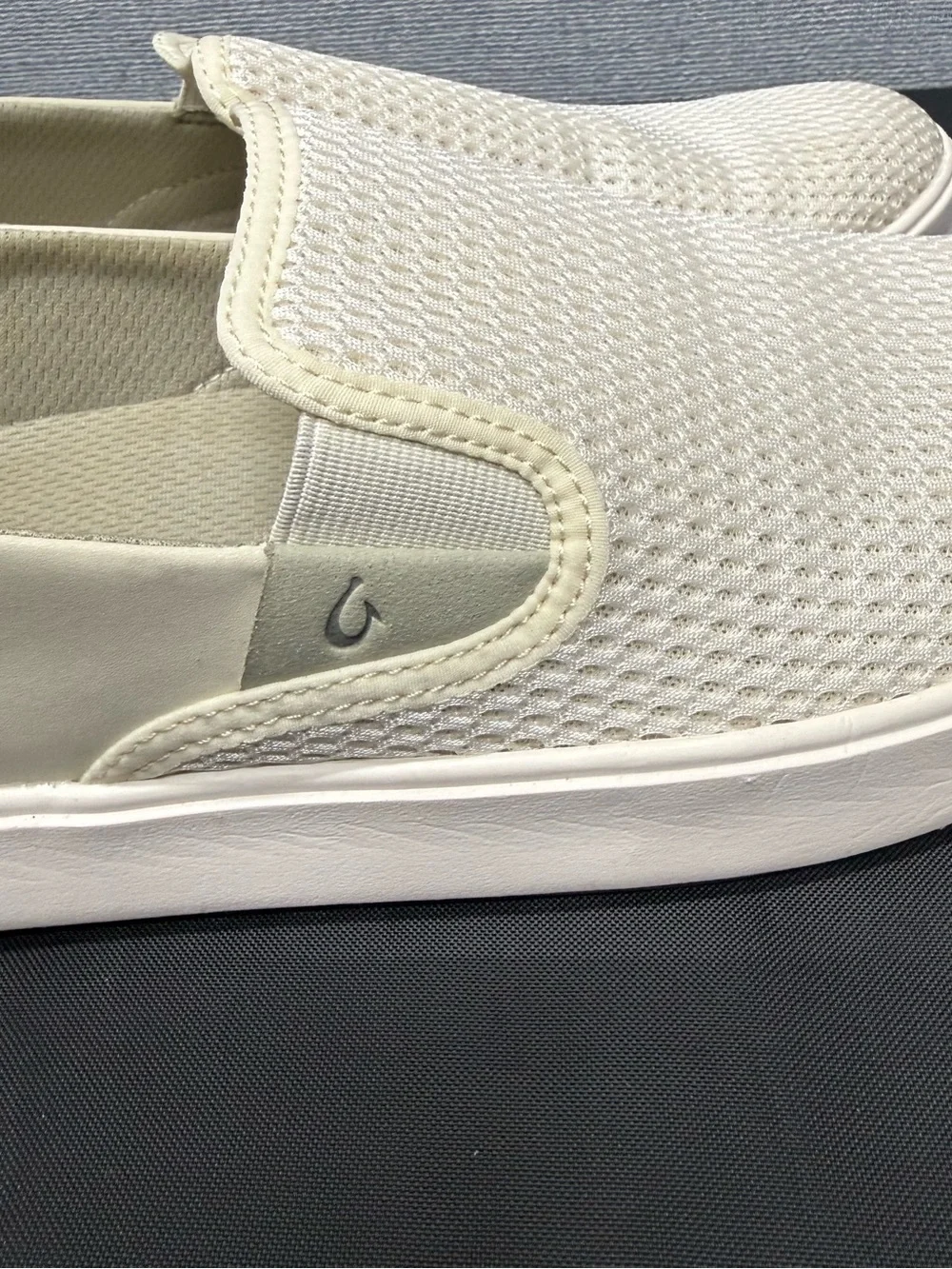 Men's Slip-On Casual Sneakers in Light Beige